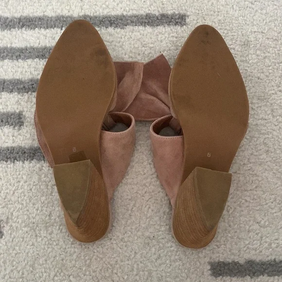 Jeffrey Campbell suede blush 3” block heeled mules with large bow - Picture 3 of 6